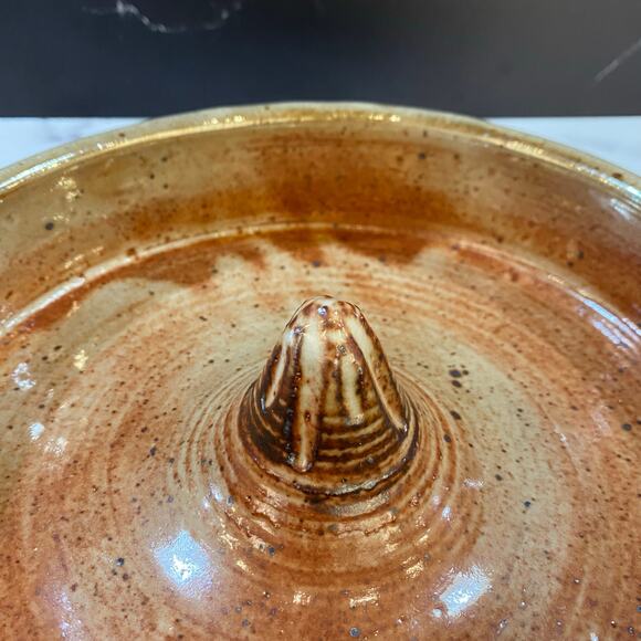 Handmade pottery juicer or apple baker w handles 9” across - Picture 2 of 7